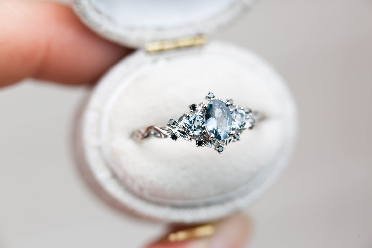 [Oramore Jewelry]Briar rose three stone with grey spinel and black diamonds