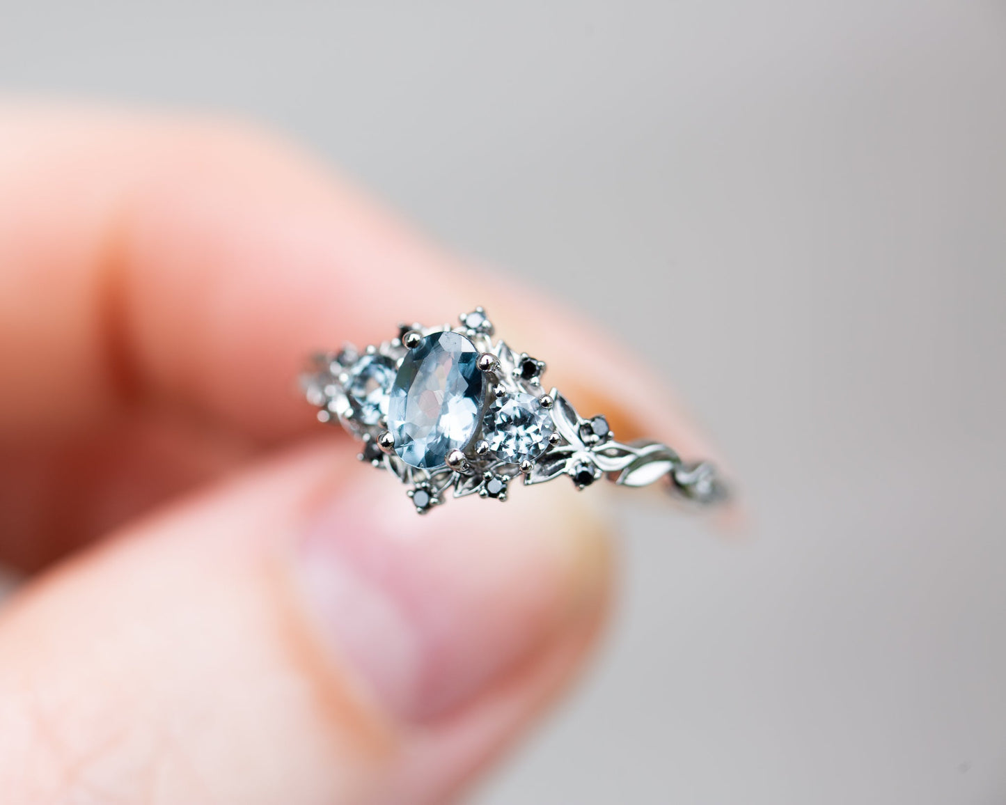 [Oramore Jewelry]Briar rose three stone with grey spinel and black diamonds