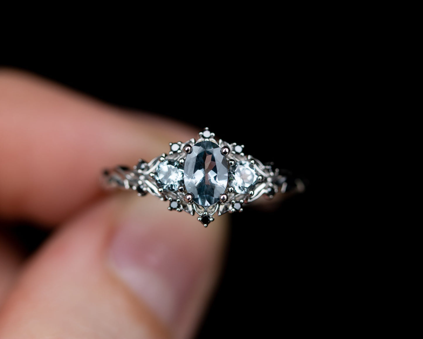 [Oramore Jewelry]Briar rose three stone with grey spinel and black diamonds