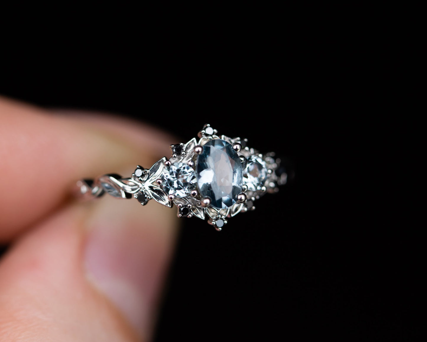 [Oramore Jewelry]Briar rose three stone with grey spinel and black diamonds