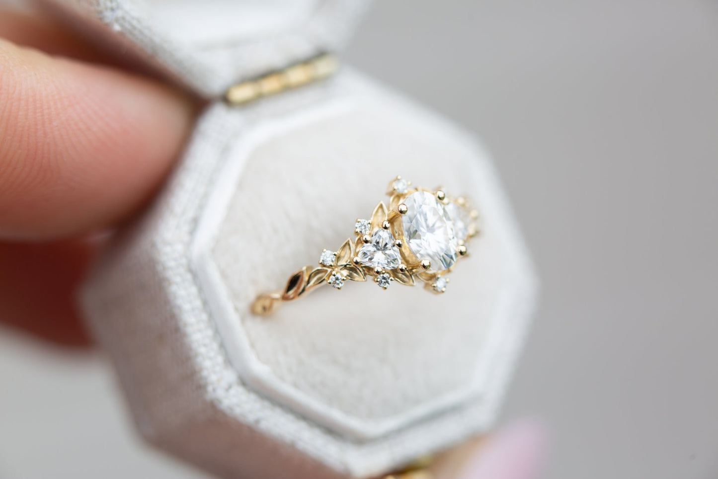 [Oramore Jewelry]Briar rose three stone with oval moissanite (fairy queen ring)