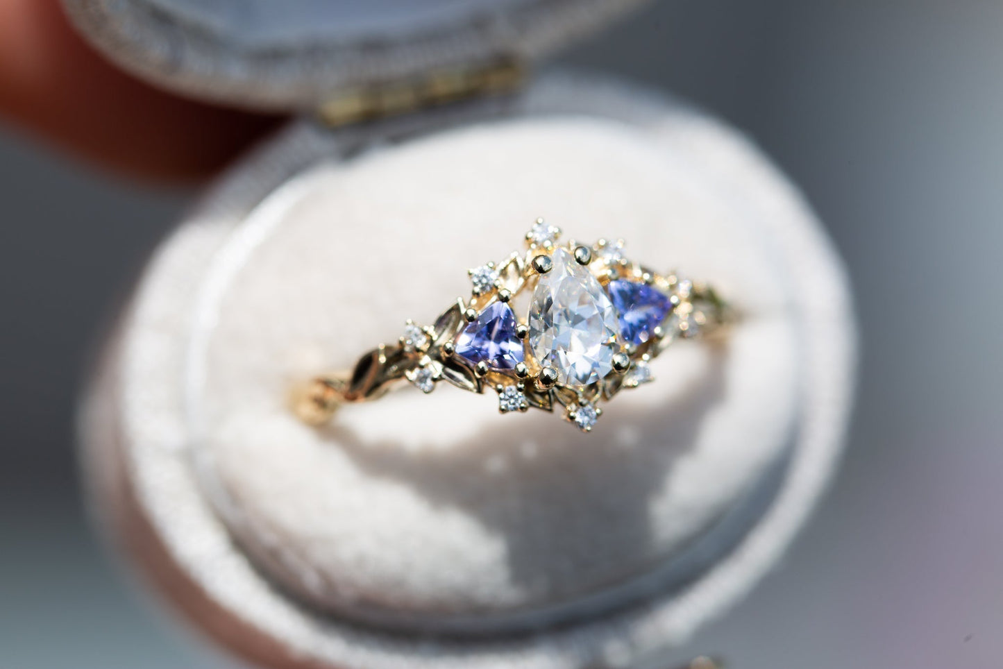 [Oramore Jewelry]14k rose Briar rose three stone with pear moissanite and tanzanite (fairy queen ring)