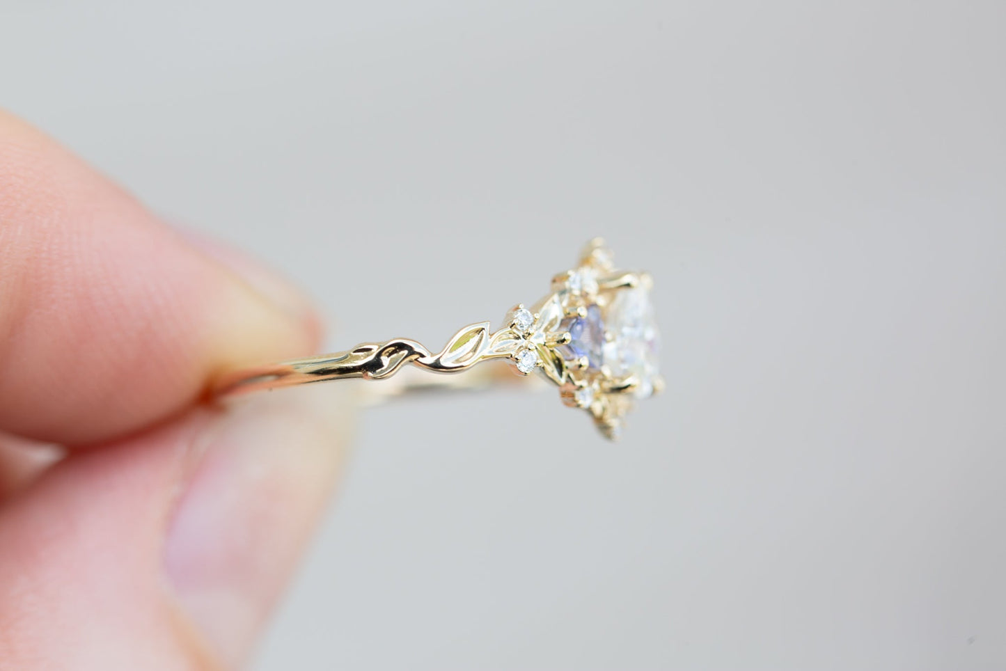 [Oramore Jewelry]14k rose Briar rose three stone with pear moissanite and tanzanite (fairy queen ring)