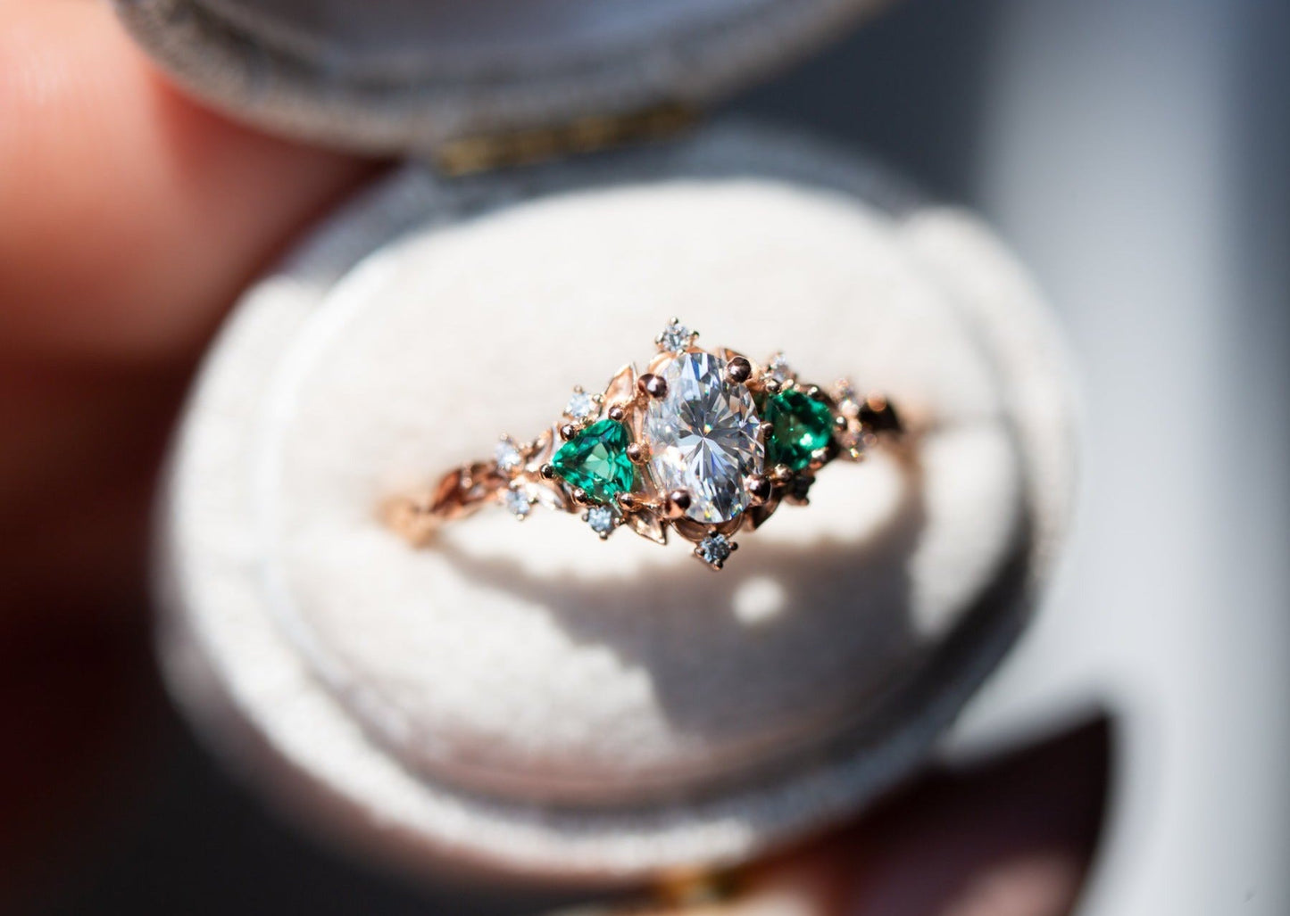 [Oramore Jewelry]Briar rose three stone with oval moissanite and lab emerald (fairy queen ring)