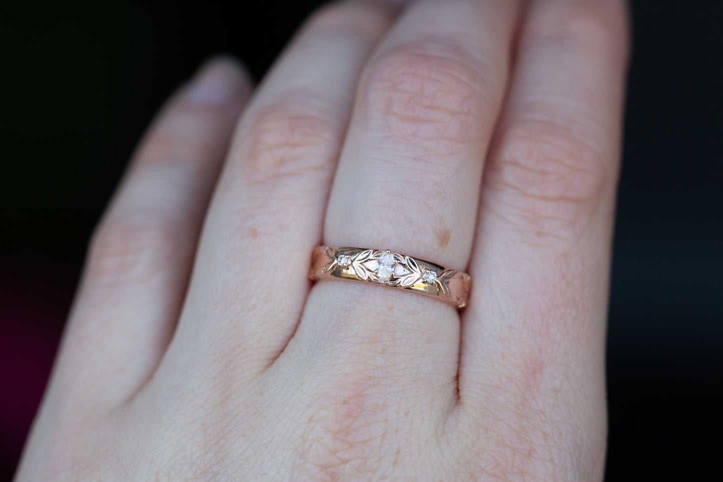 [Oramore Jewelry]Wide unisex briar band with marquise center