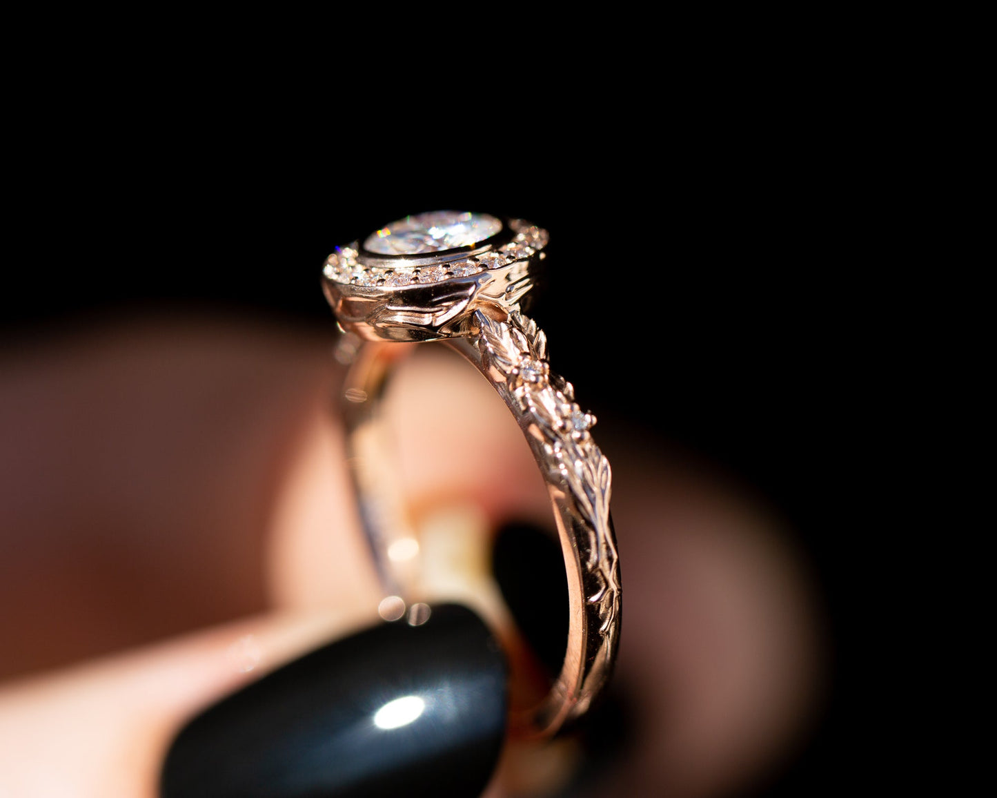 [Oramore Jewelry]Crown of thorns with white moissanite