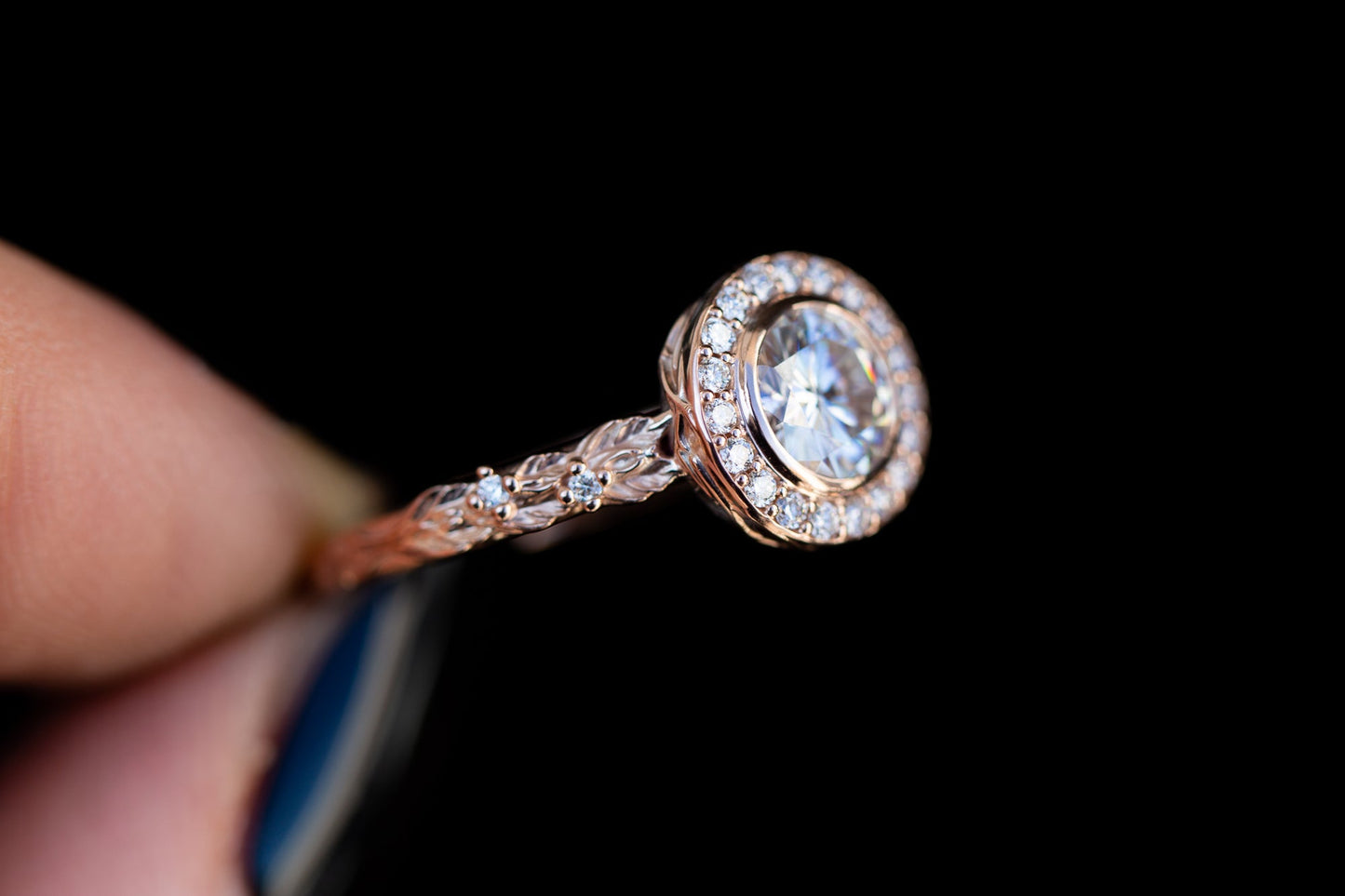 [Oramore Jewelry]Crown of thorns with white moissanite