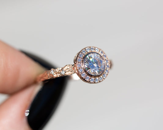 [Oramore Jewelry]Crown of thorns with white moissanite