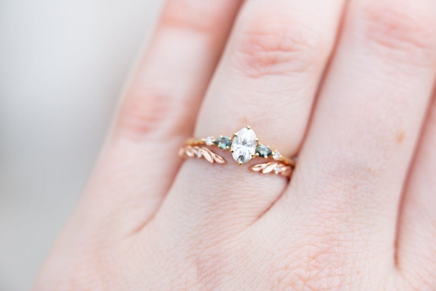 [Oramore Jewelry]Open leaf diamond wedding band