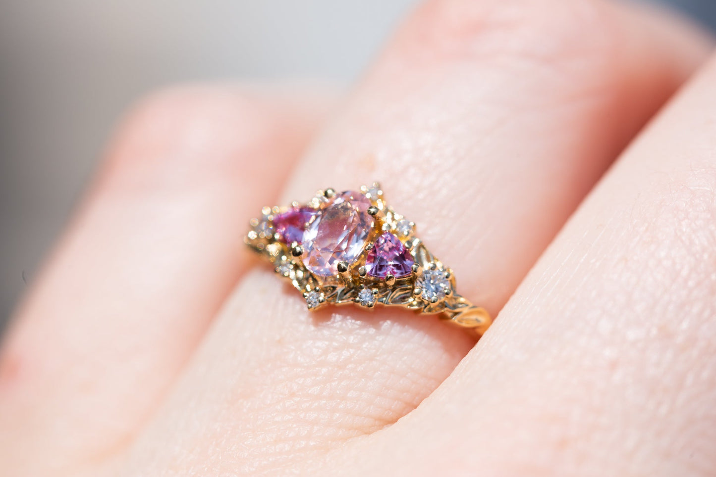 [Oramore Jewelry]Briar rose five stone setting with lab pink sapphire