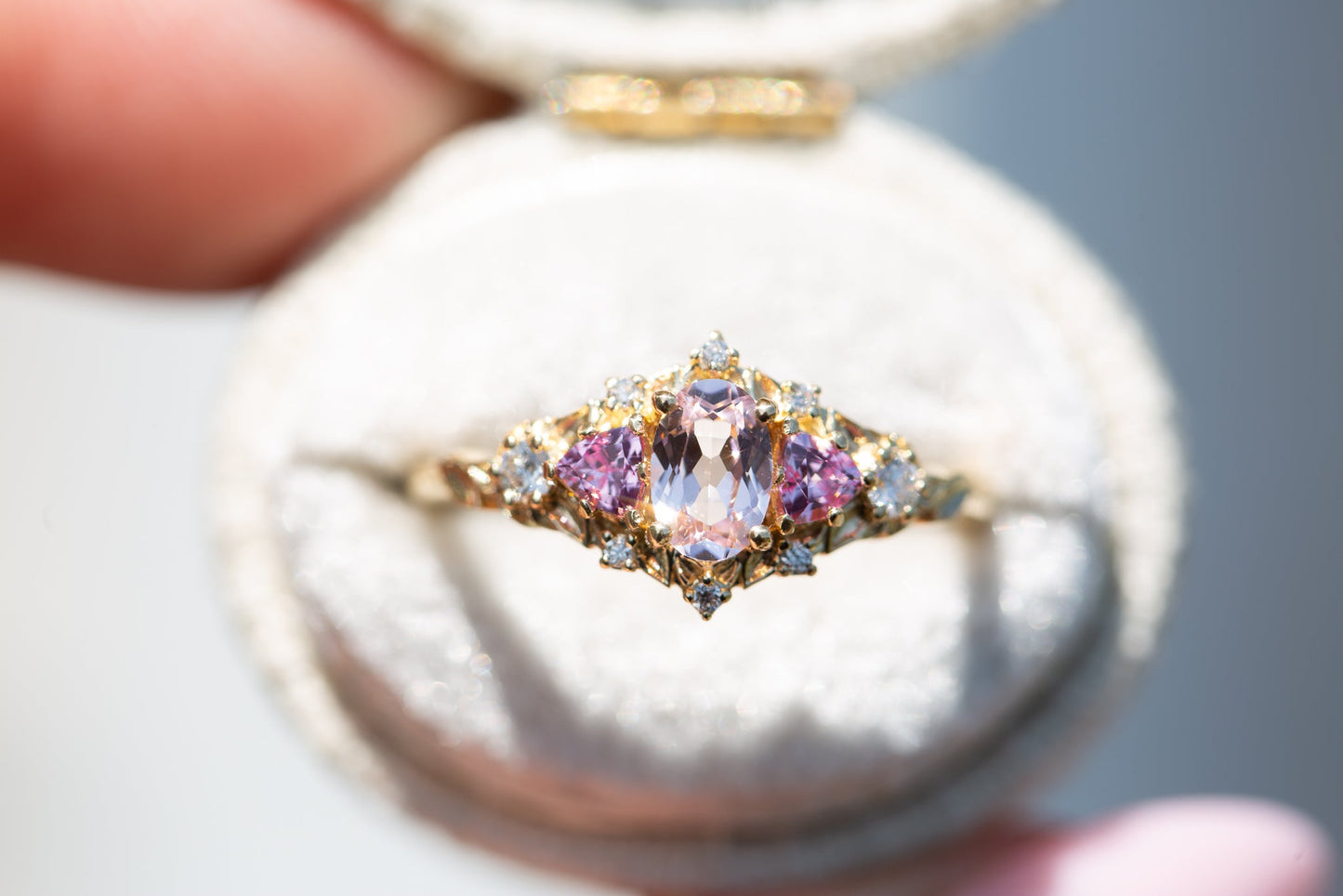 [Oramore Jewelry]Briar rose five stone setting with lab pink sapphire