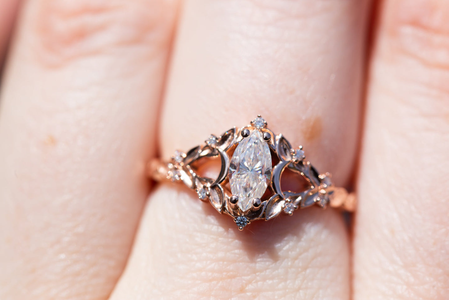 [Oramore Jewelry]Customize your own Briar moon setting with marquise center
