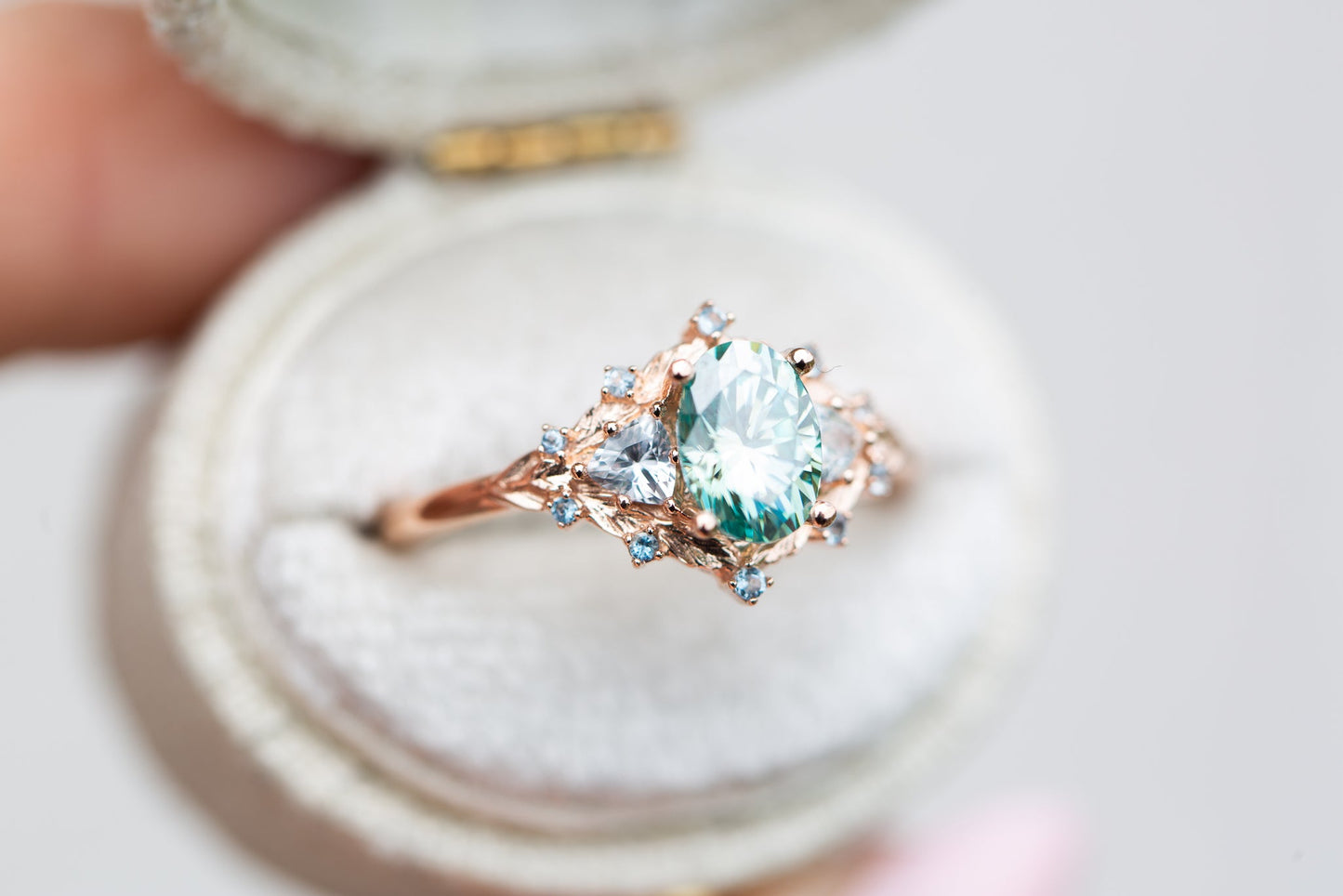 [Oramore Jewelry]Woodland three stone with teal moissanite and aqua accents