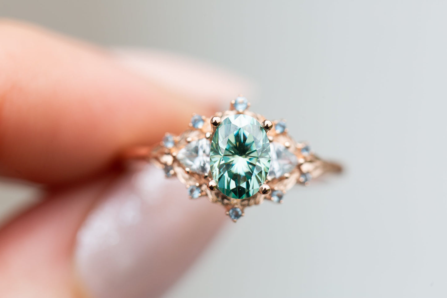 [Oramore Jewelry]Woodland three stone with teal moissanite and aqua accents