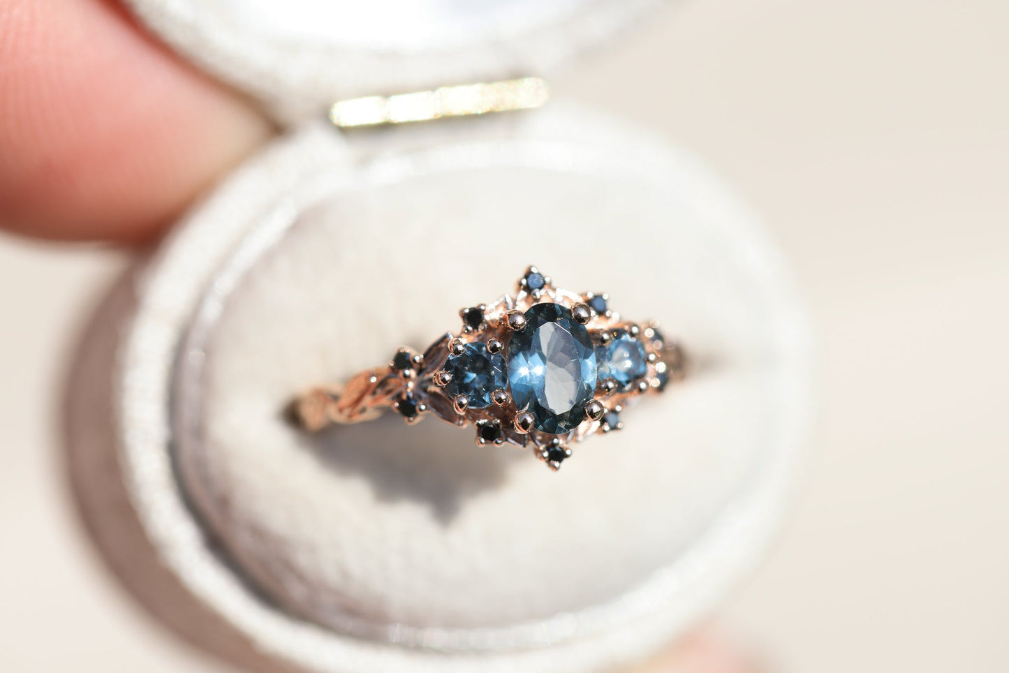 [Oramore Jewelry]Briar rose three stone with grey spinel and black diamonds