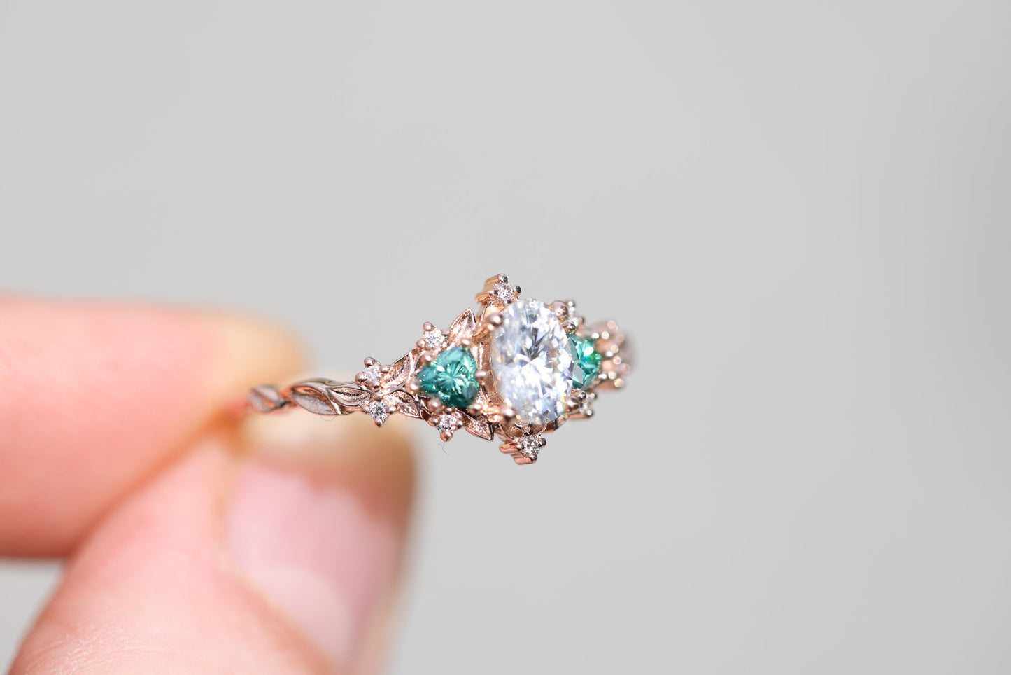 [Oramore Jewelry]Briar rose three stone with oval moissanite and teal moissanite side stones