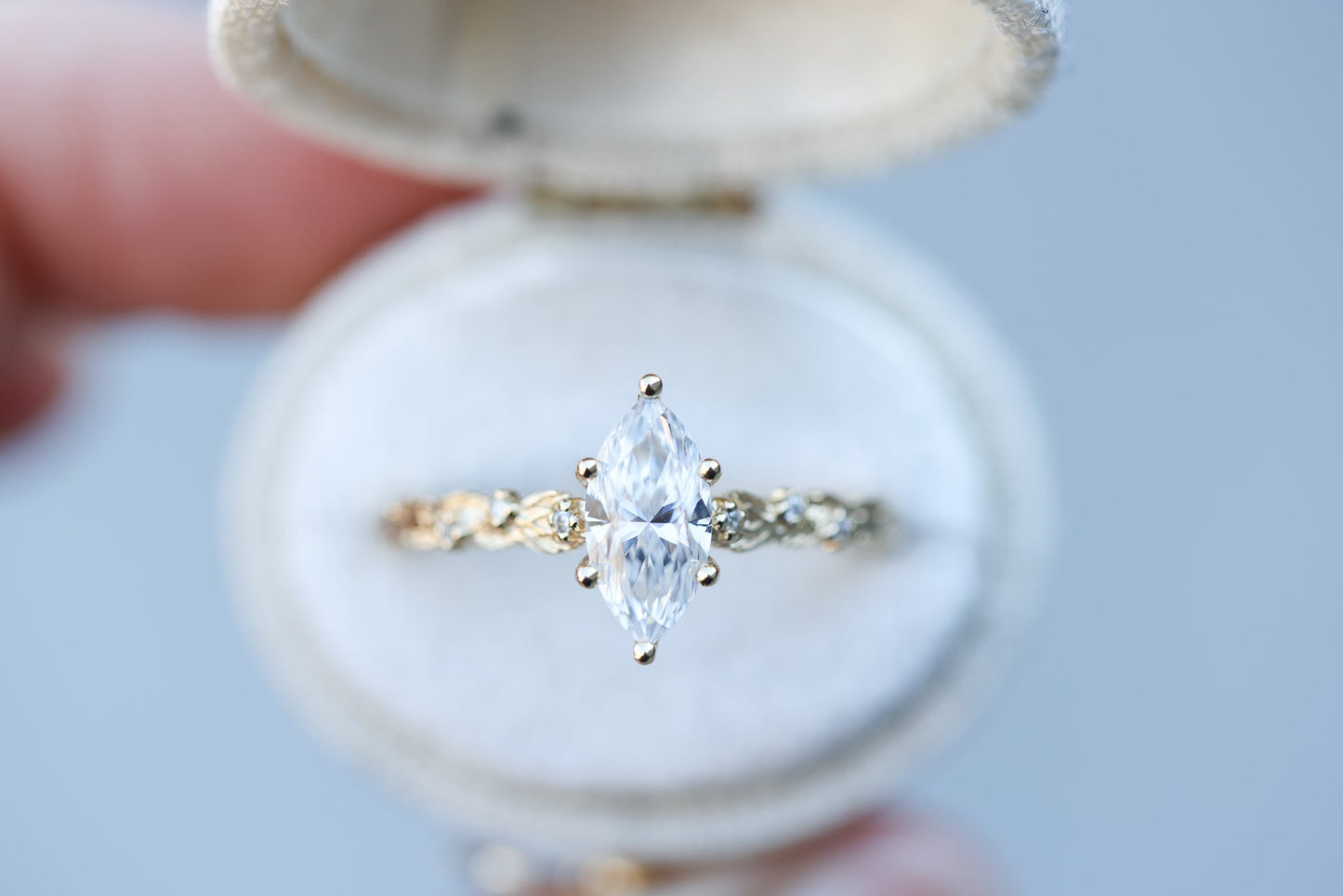 [Oramore Jewelry]Rowan with 10x5mm marquise moissanite