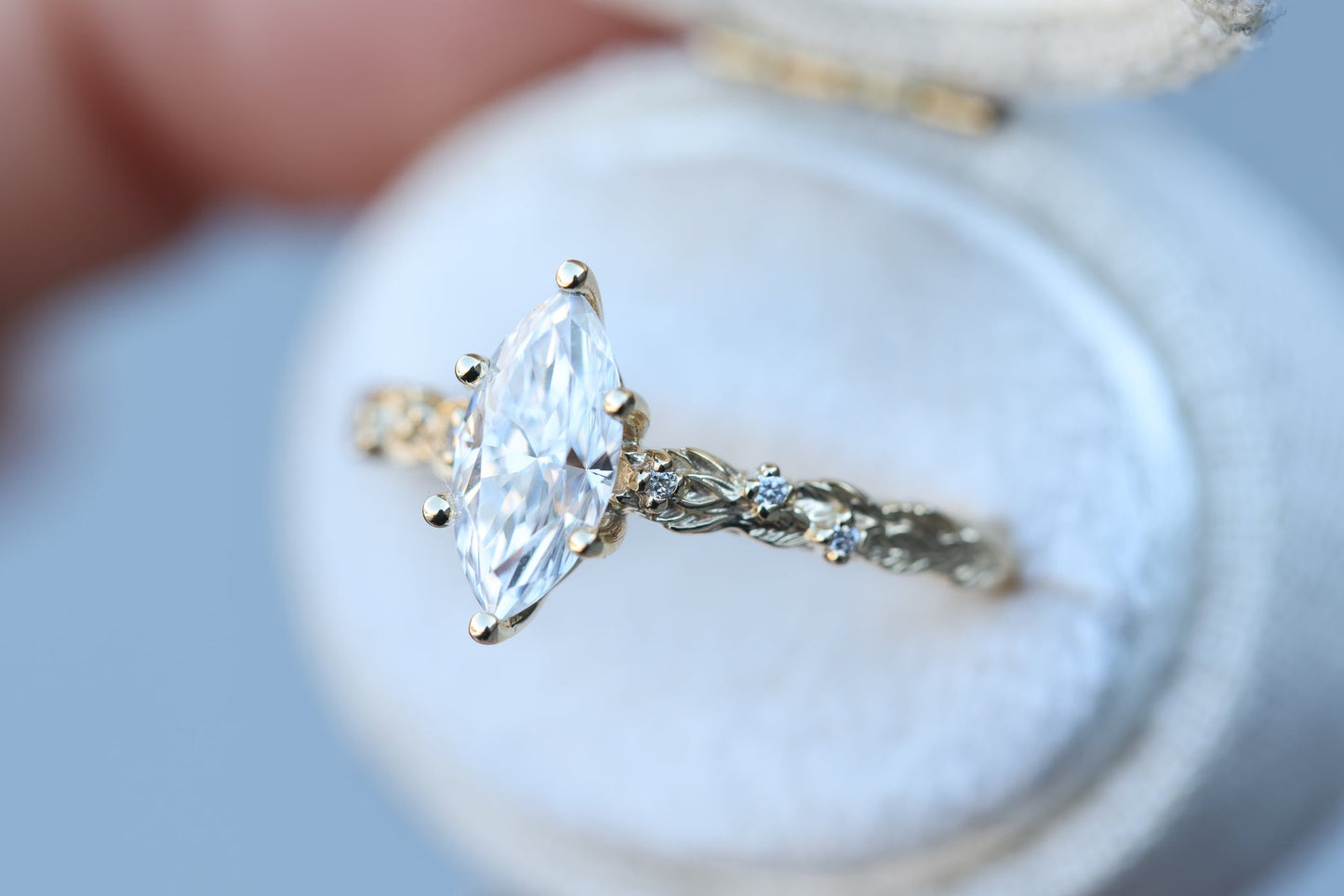 [Oramore Jewelry]Rowan with 10x5mm marquise moissanite