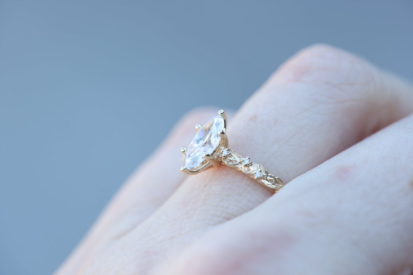 [Oramore Jewelry]Rowan with 10x5mm marquise moissanite