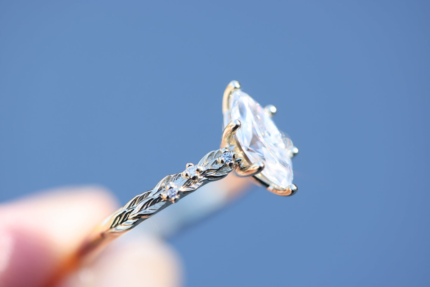 [Oramore Jewelry]Rowan with 10x5mm marquise moissanite