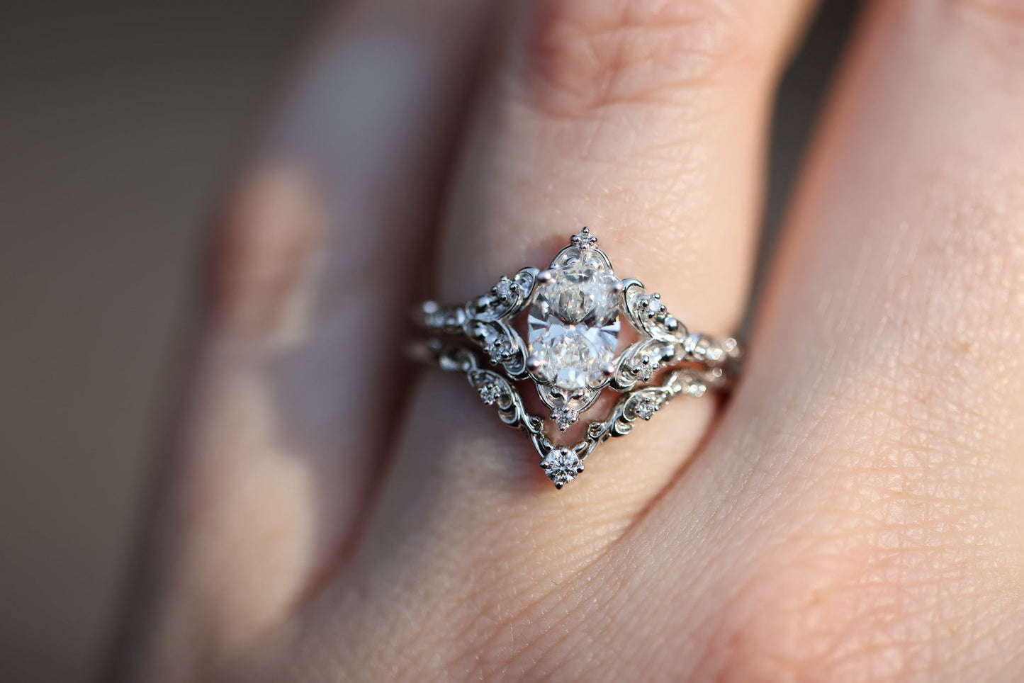 [Oramore Jewelry]Aurora Setting with .7ct Oval Lab Diamond