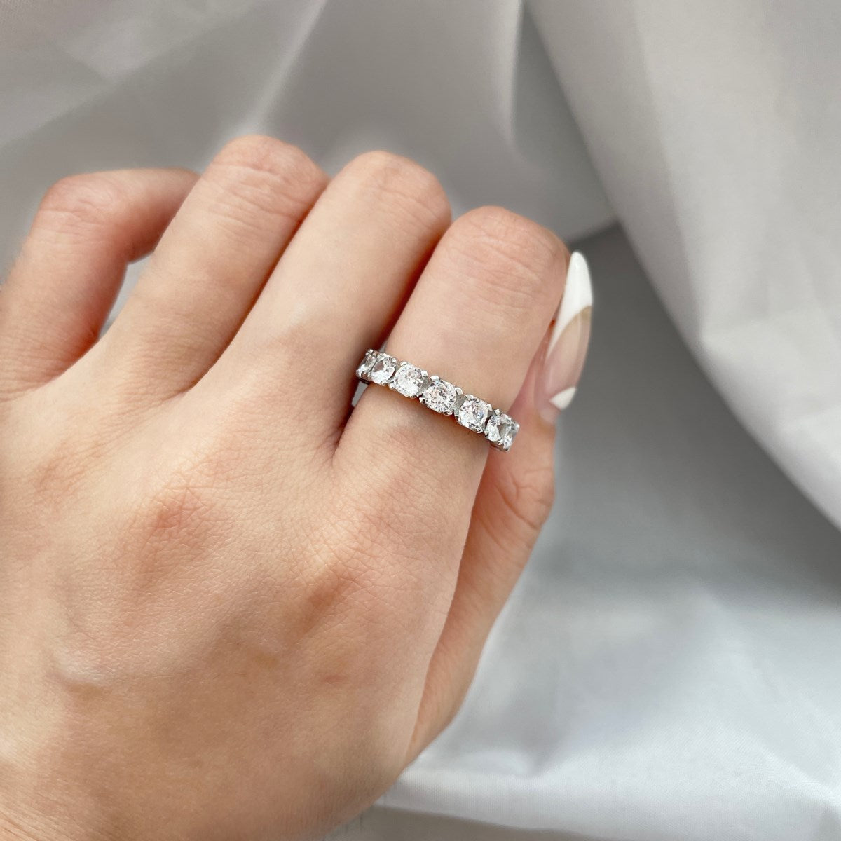 [Oramore Jewelry]Eternity Round Cut Tennis Ring