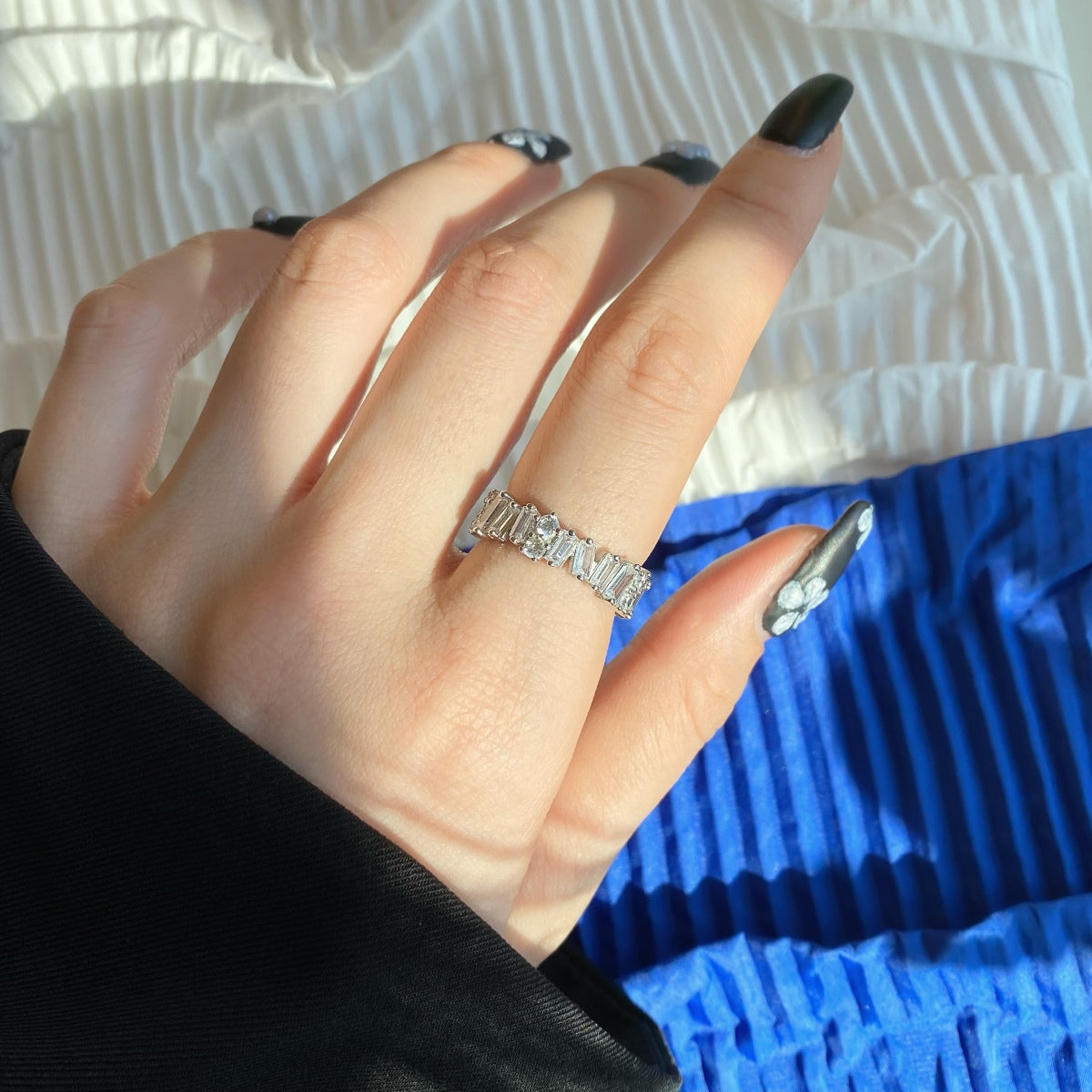 [Oramore Jewelry]Delicate Multi Shape Tennis Ring
