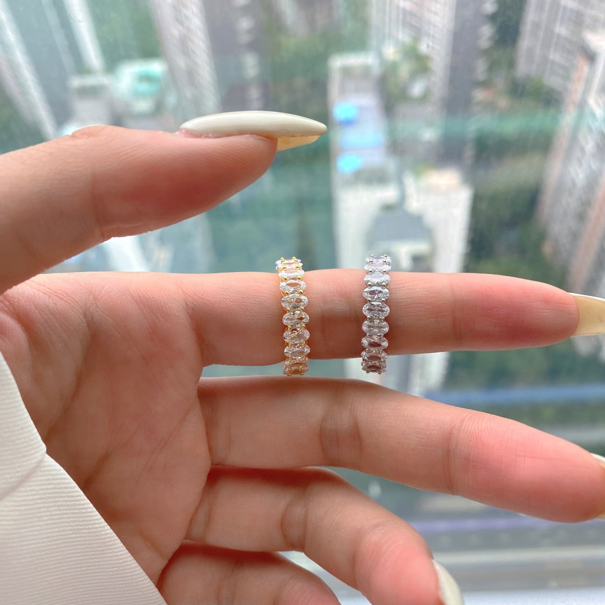 [Oramore Jewelry]Ornate Oval Cut Tennis Ring