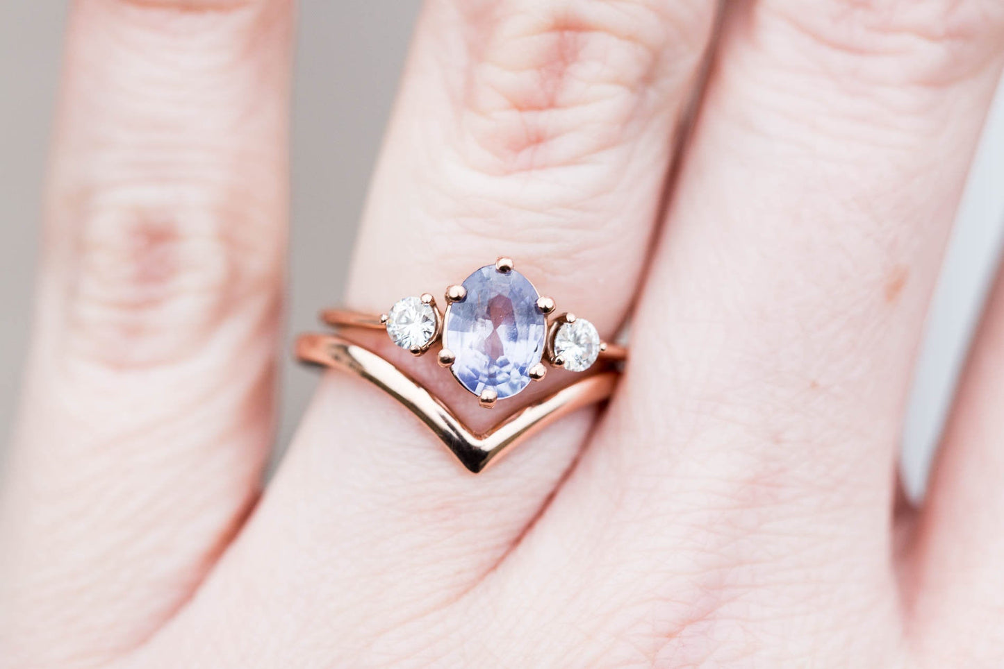 [Oramore Jewelry]Chevron 14k gold wedding band